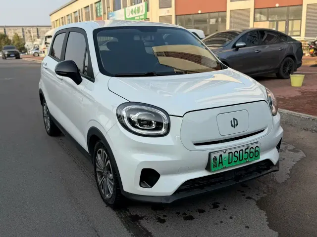 Leapmotor T03 — Фото автомобиля 3