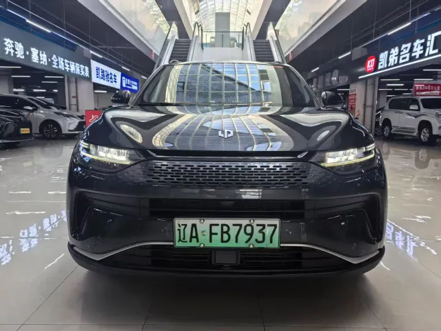 Leapmotor C11 — Фото автомобиля 2
