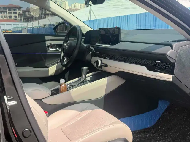 Honda Accord — Фото автомобиля 7