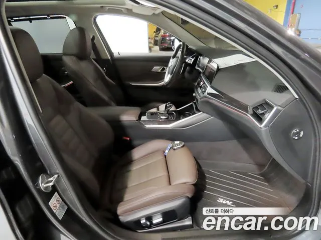 BMW 3 Series G20 — Фото автомобиля 18