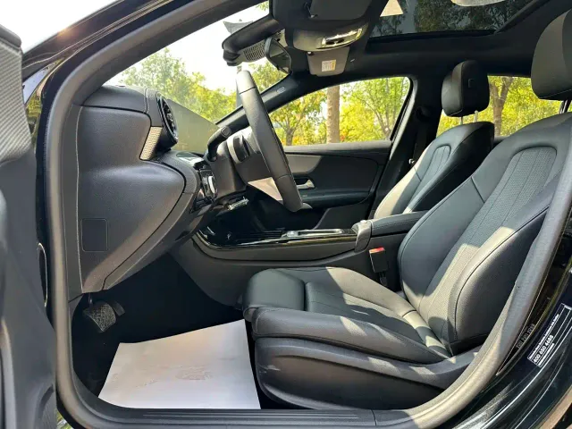 Mercedes-Benz A-Class — Фото автомобиля 8