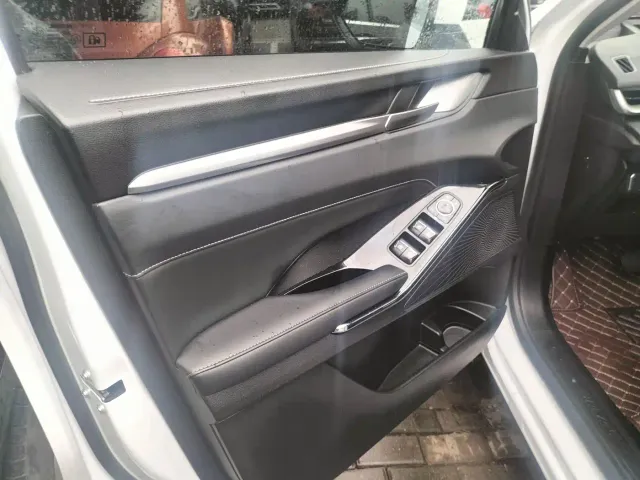 Haval H6 — Фото автомобиля 9