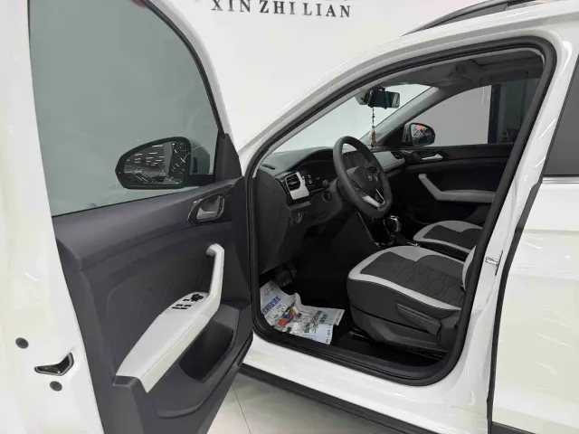 Volkswagen Tharu — Фото автомобиля 7