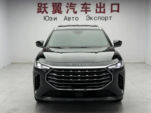 Jetour X70 Plus — Фото автомобиля 2