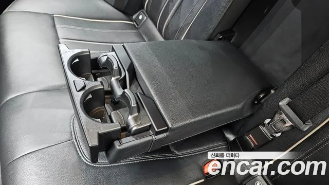 BMW 5-Series — Фото автомобиля 23
