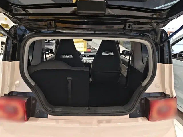 Wuling Hongguang Mini EV — Фото автомобиля 18