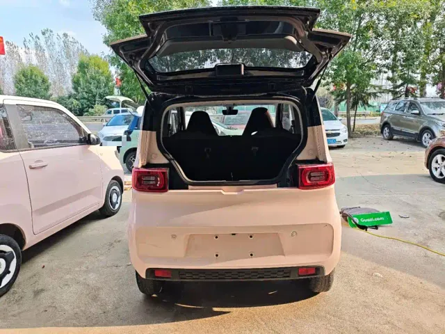 Wuling Hongguang Mini EV — Фото автомобиля 18