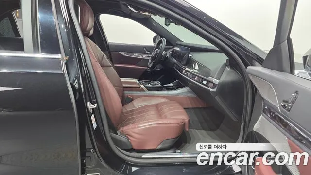 BMW 7 Series G70 — Фото автомобиля 16