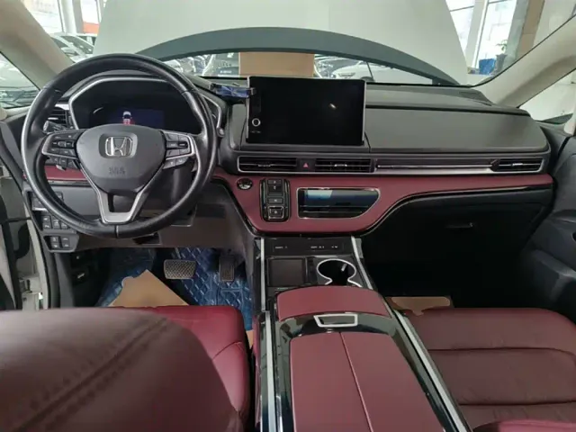Honda Elysion — Фото автомобиля 9