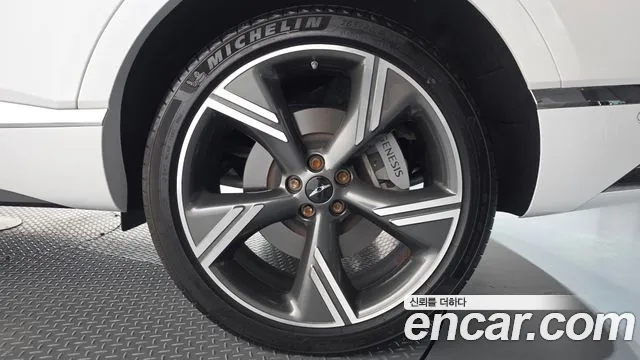 Genesis GV80 — Фото автомобиля 6