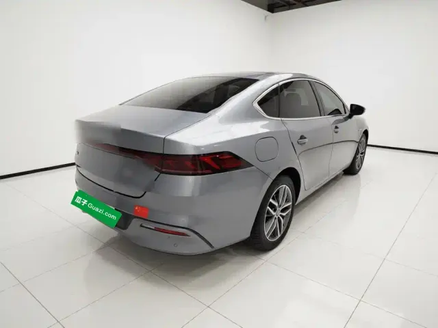 BYD Qin PLUS — Фото автомобиля 6