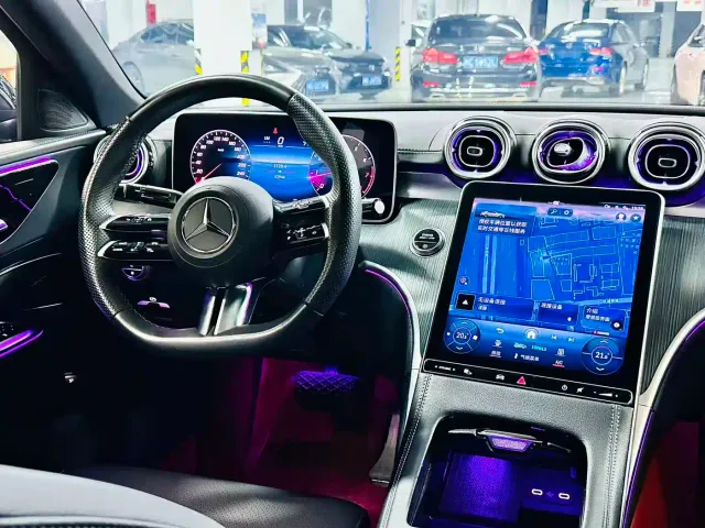 Mercedes-Benz C-Class — Фото автомобиля 8