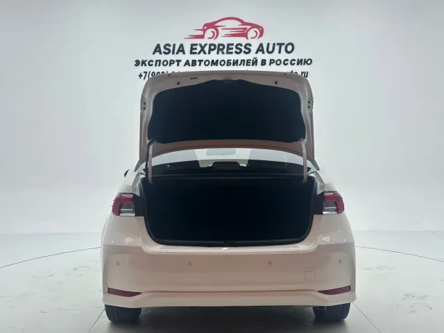 Toyota Corolla — Фото автомобиля 8