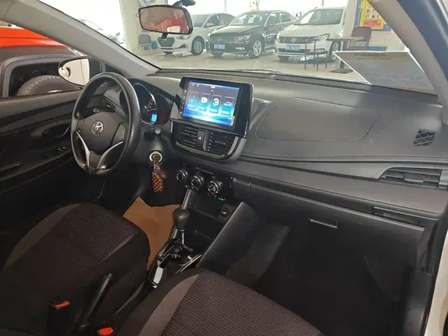 Toyota Vios FS — Фото автомобиля 13