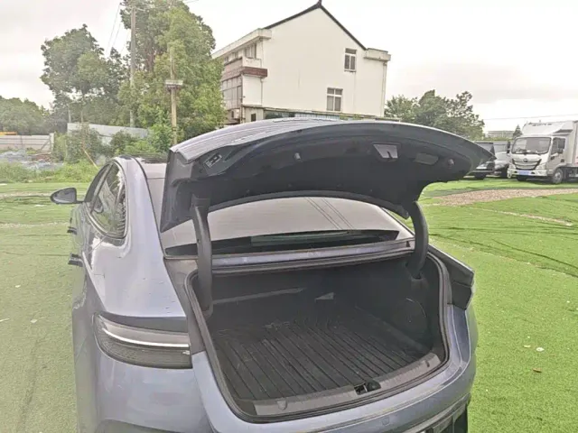 BYD Seal — Фото автомобиля 14
