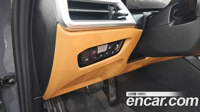 BMW 3-Series 3 серия (G20) 320i Touring M Sport — Фото автомобиля 16