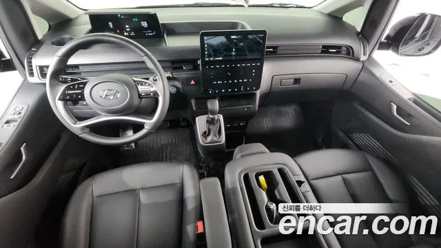 Hyundai Staria — Фото автомобиля 10