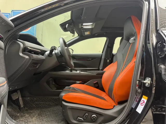 Changan Changan UNI-V 2024 1.5T Deluxe Sport — Фото автомобиля 5
