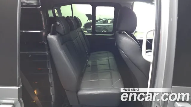 Hyundai Staria Staria — Фото автомобиля 11