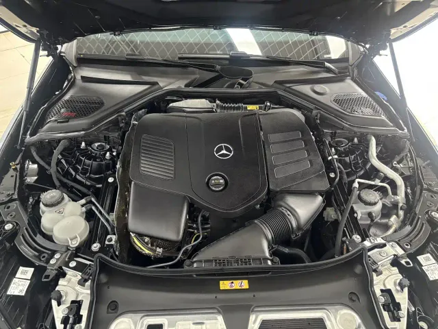 Mercedes-Benz E-Class — Фото автомобиля 29