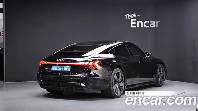 Audi e-tron GT — Фото автомобиля 2