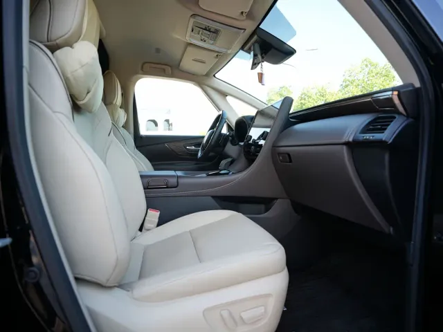 Toyota Alphard — Фото автомобиля 7