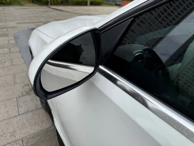 Mercedes-Benz C-Class — Фото автомобиля 16