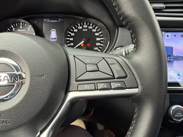 Nissan X-Trail — Фото автомобиля 20