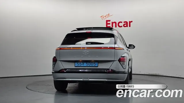 Hyundai Kona SX2 — Фото автомобиля 4
