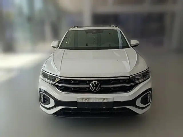 Volkswagen T-Roc — Фото автомобиля 4