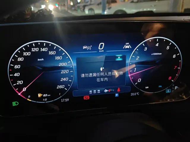 Mercedes-Benz C-Class — Фото автомобиля 14