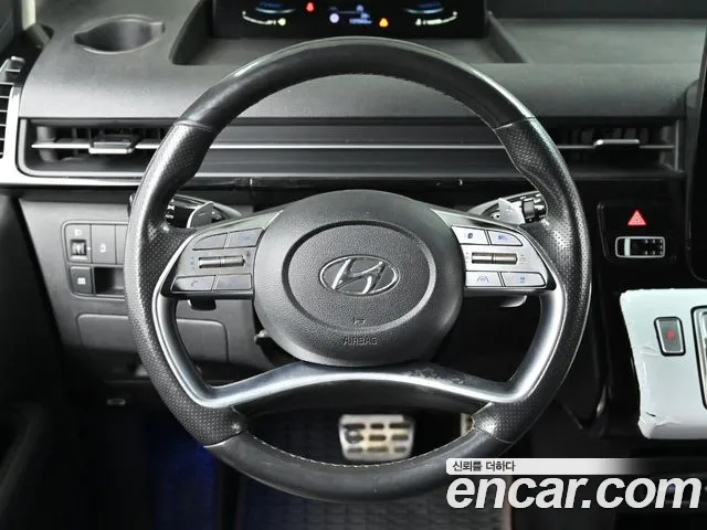 Hyundai Staria Staria 4WD Lounge 9 мест — Фото автомобиля 13