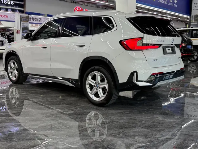 BMW X1 — Фото автомобиля 8