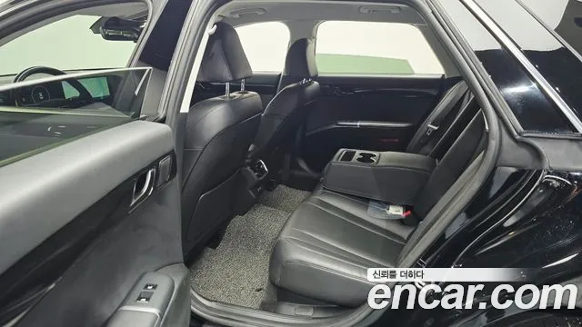 Hyundai Grandeur Grandeur (GN7) 2.5 Бензин 2WD — Фото автомобиля 10