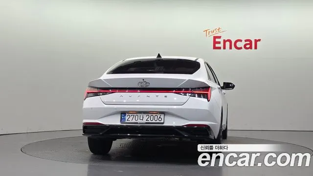 Hyundai AVANTE Avante (CN7) — Фото автомобиля 4