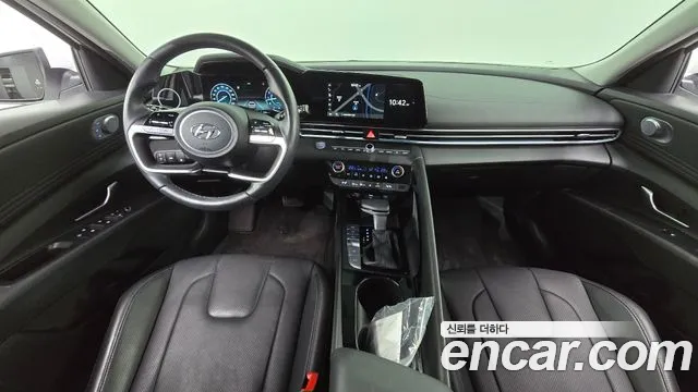 Hyundai Avante CN7 — Фото автомобиля 7