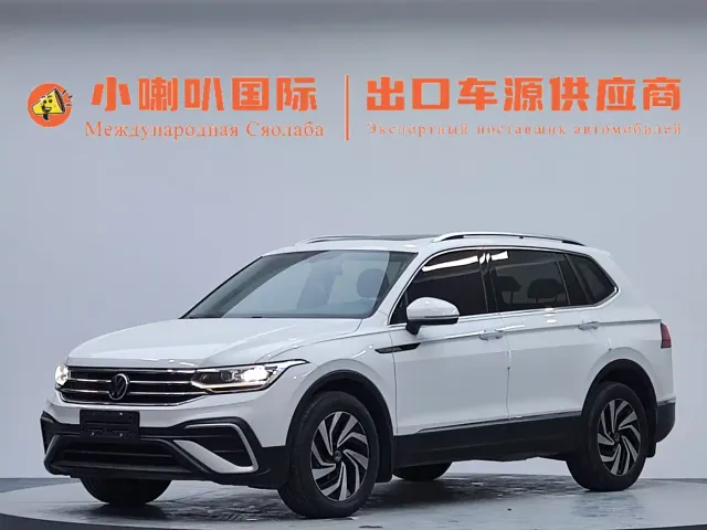 Фотография автомобиля — Volkswagen Tiguan L