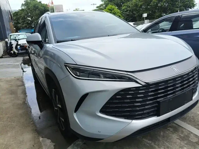 BYD Song L DM-i — Фото автомобиля 3