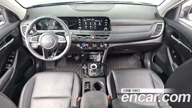Kia Seltos — Фото автомобиля 10