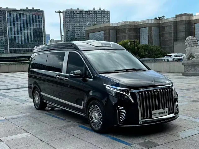 Mercedes-Benz V-Class — Фото автомобиля 3
