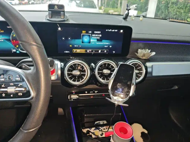 Mercedes-Benz Mercedes-Benz GLB 2021 GLB 200 Dynamic — Фото автомобиля 5