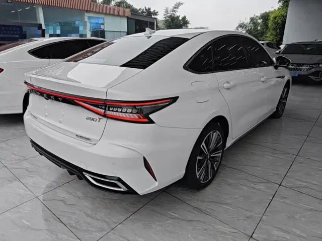 Chery Arrizo 8 — Фото автомобиля 6