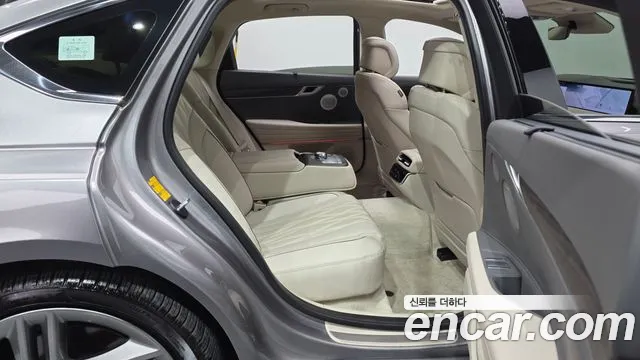Genesis G80 Бензин 3.5 турбо AWD — Фото автомобиля 9