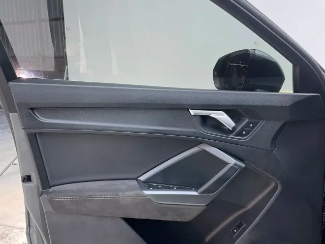 Audi Q3 Sportback — Фото автомобиля 11
