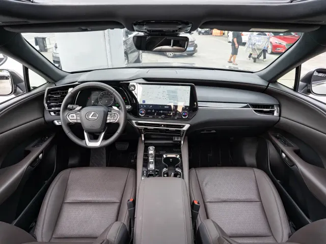 Lexus RX — Фото автомобиля 13