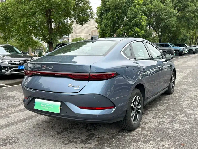 BYD Qin PLUS — Фото автомобиля 11