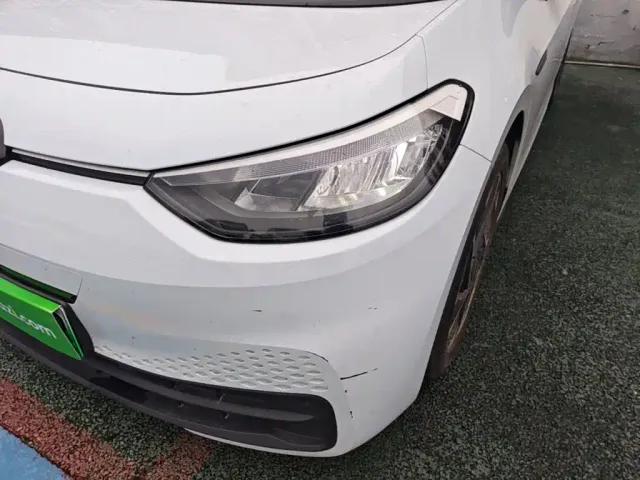 Volkswagen ID.3 — Фото автомобиля 23