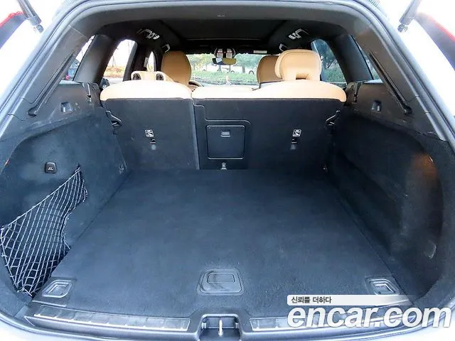 Volvo XC60 2nd Gen — Фото автомобиля 18