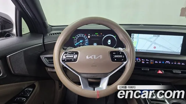 Kia K8 Hybrid — Фото автомобиля 13