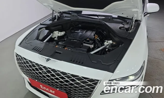 Genesis GV80 — Фото автомобиля 9